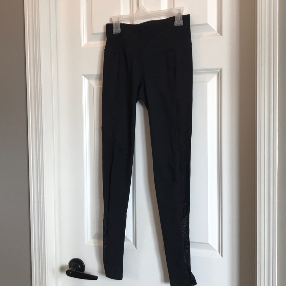 Athleta ladies Leggings